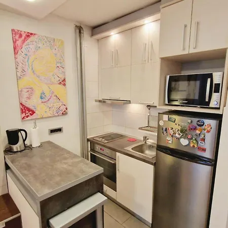 Apartman Eliot *